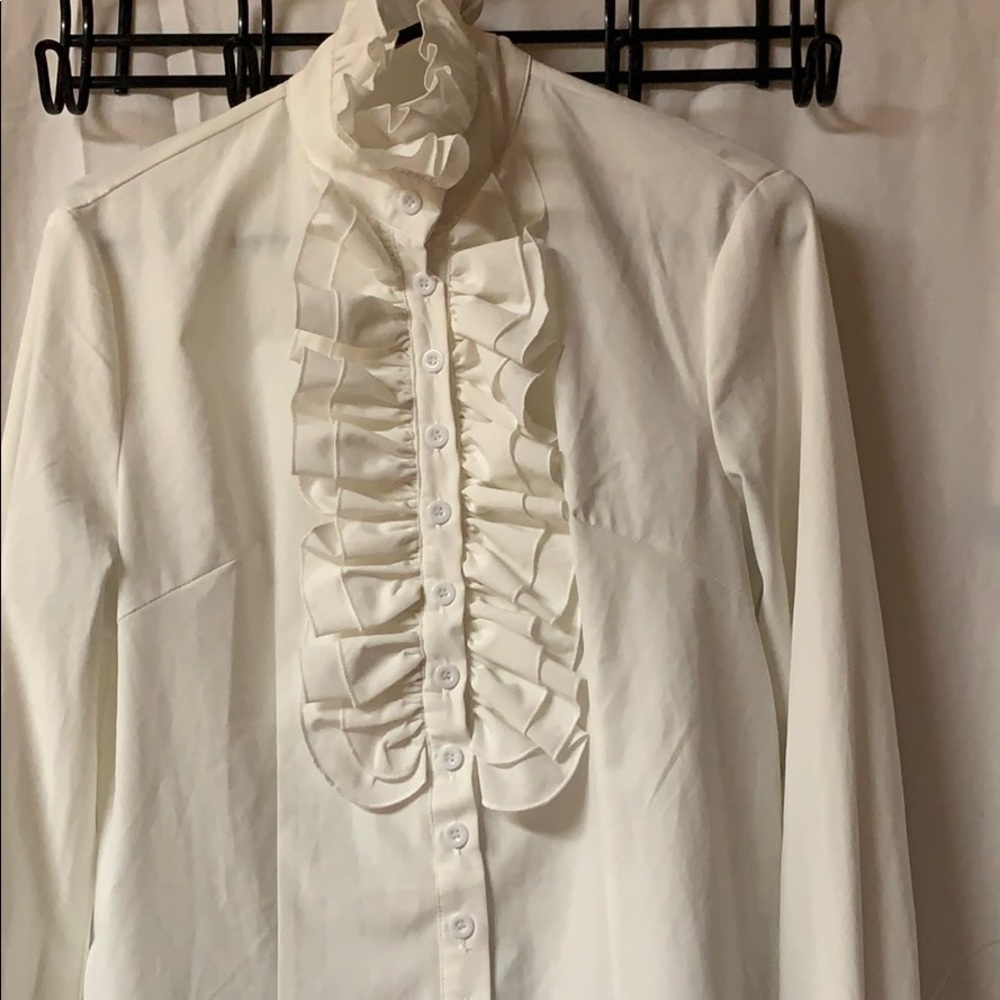 Renaissance style button down